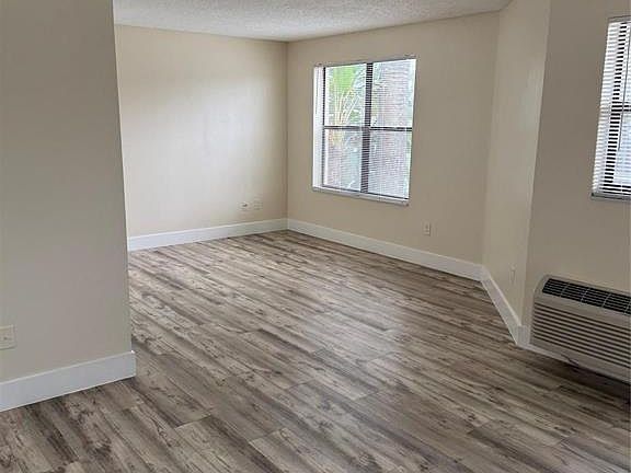 5th image of 4481 W McNab Rd APT 19