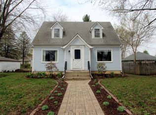 9709 Illinois St, Hebron, IL 60034