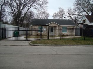 7241 Edna St, Houston, TX 77087