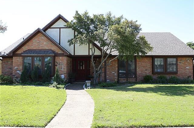 1st image of 2108 Stone Creek Dr