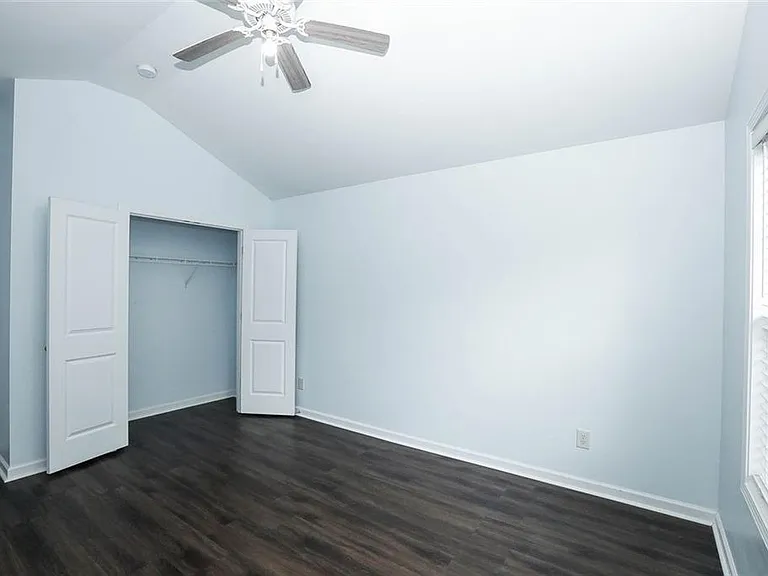 438 Privet Cir — Photo 36