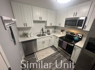 26 Karolina Dr #104, Dover, NH 03820