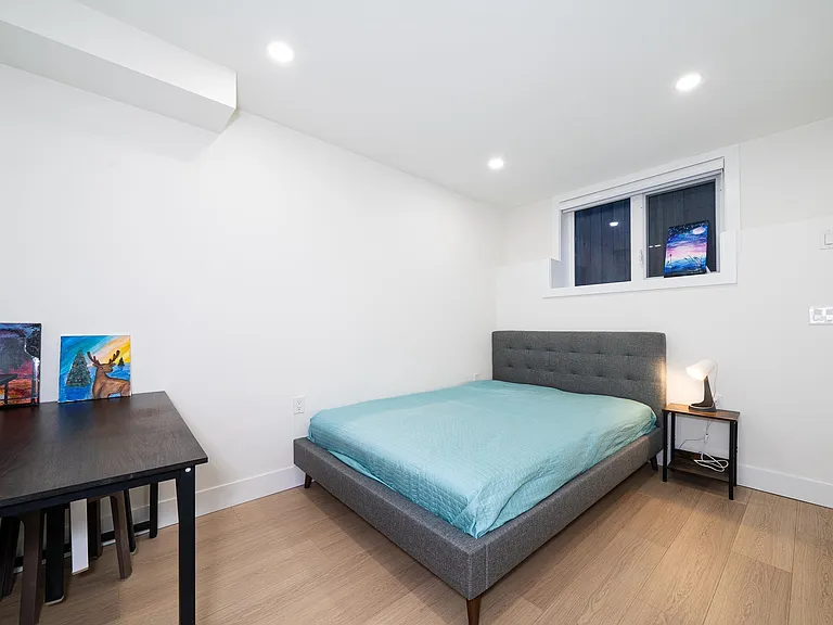 369 E 16th Ave #1 — Photo 9