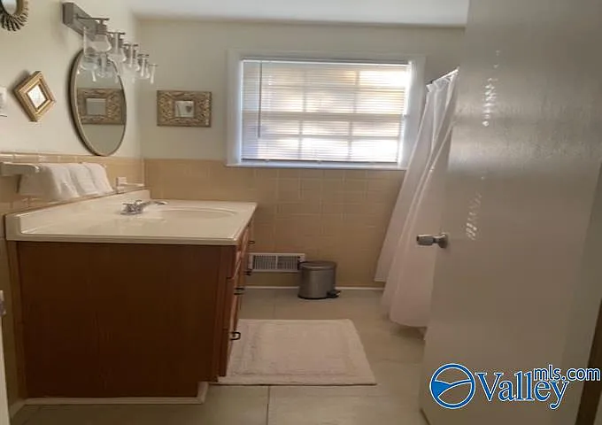 3203 Dyas Dr NW — Photo 16
