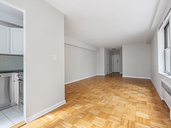 4th image of 85 4th Ave APT 3F