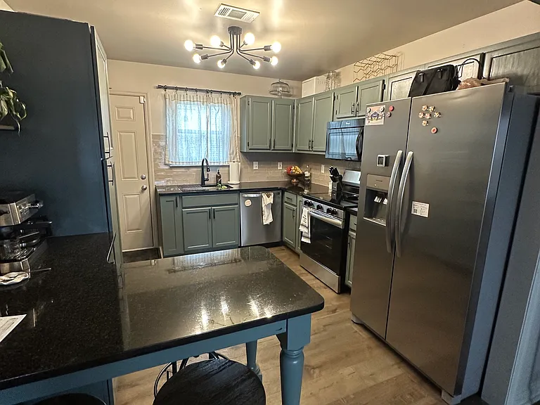 857 Stoner Mill Ln — Photo 3