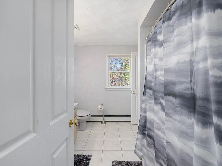 42 Rollingwood Dr — Photo 34
