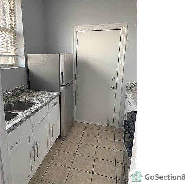 1st image of 2915 E 78th Pl #3A