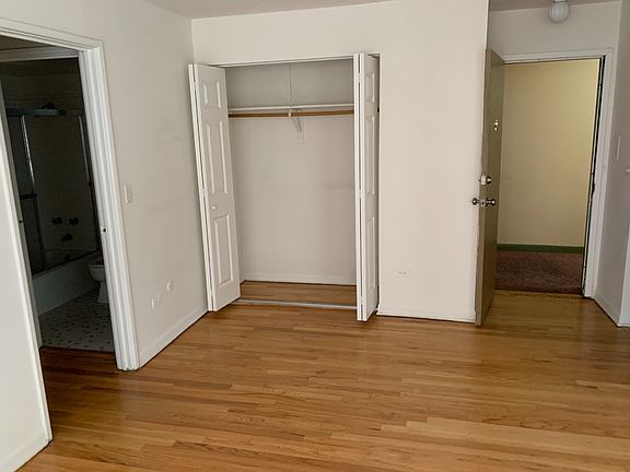 4th image of 6128 N Kenmore Ave APT 304