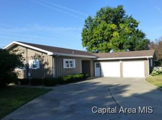 120 Ash Knob Rd, Petersburg, IL 62675