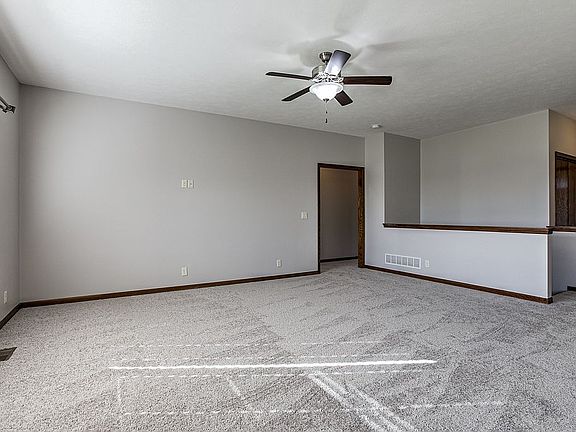2nd image of 1307 Georgia Ave