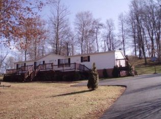 24232 Hillandale Rd, Abingdon, VA 24210