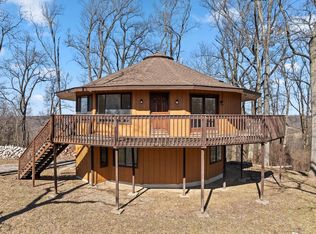 1023 Dement Rd, Triadelphia, WV 26059