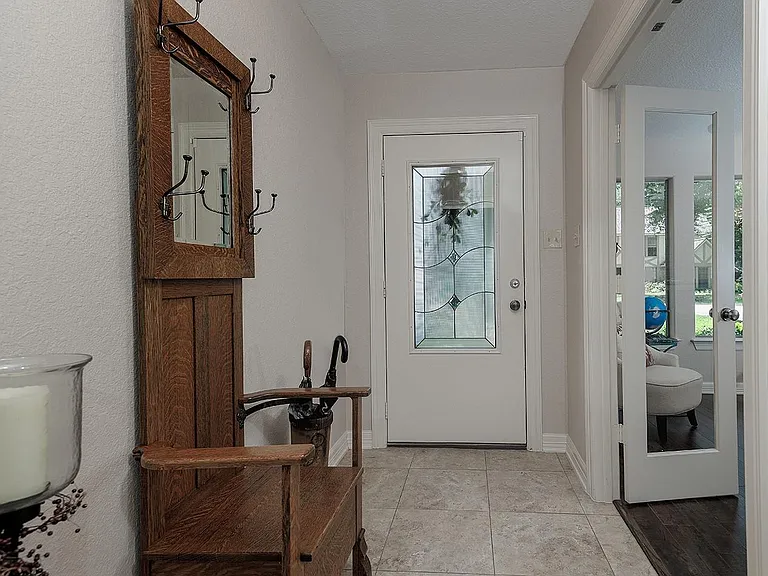 4 Postvine Ct — Photo 4