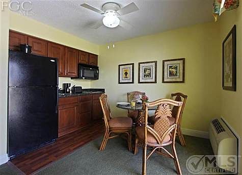 4th image of 5530 Estero Blvd #131