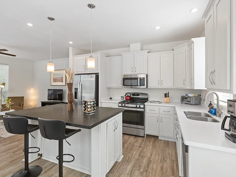 3877 Rogers Rd — Photo 9