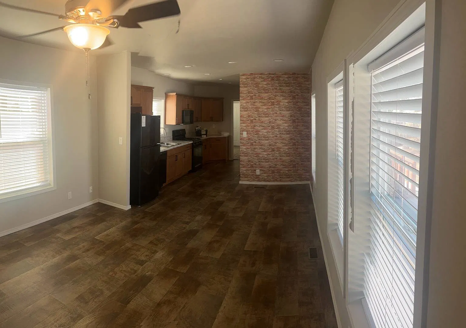 4100 N Romero Rd — Photo 3
