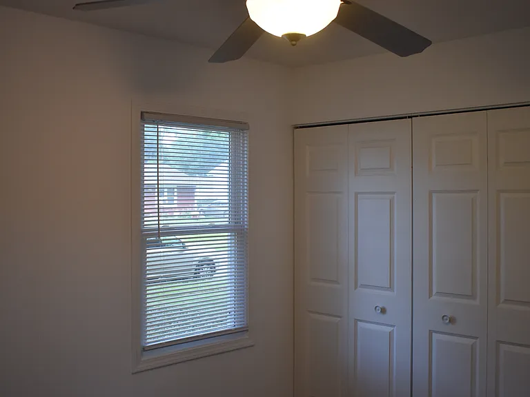 2360 Arrow St — Photo 37
