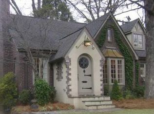 241 Middleton Dr, Charlotte, NC 28207