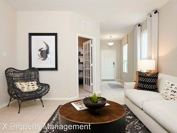 3rd image of 11102 Mestengo Dr