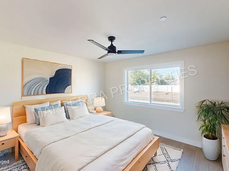 Mission Dr 968 — Photo 7