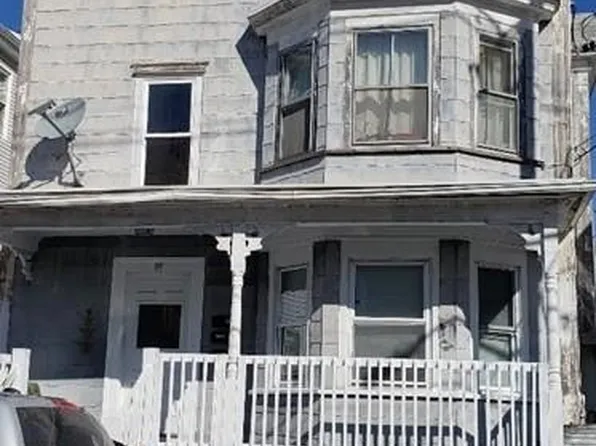 77 Sidney St, New Bedford, MA 02740