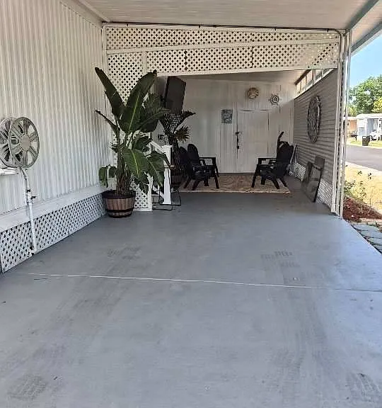 9165 Daniel Ave — Photo 2