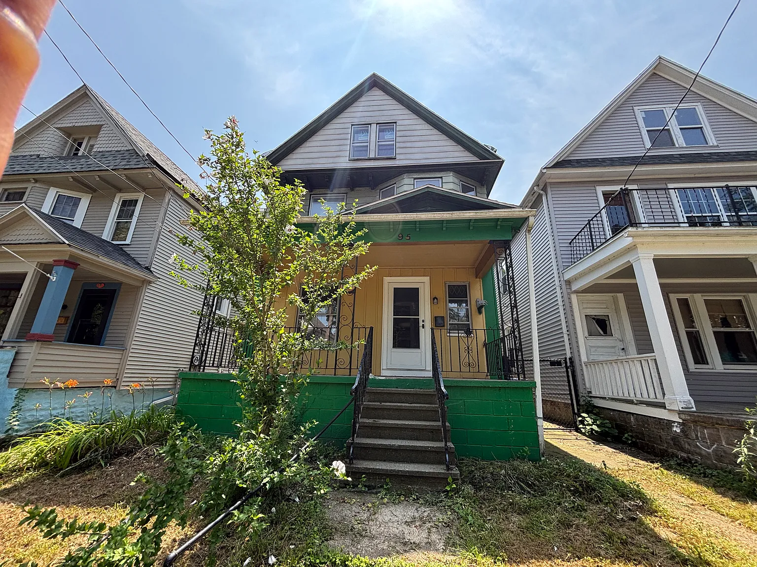 3 bed, 1230 sqft, $1,500 — Photo 2