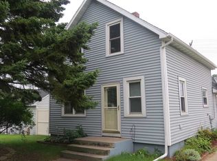 1414 N 22nd St, Escanaba, MI 49829