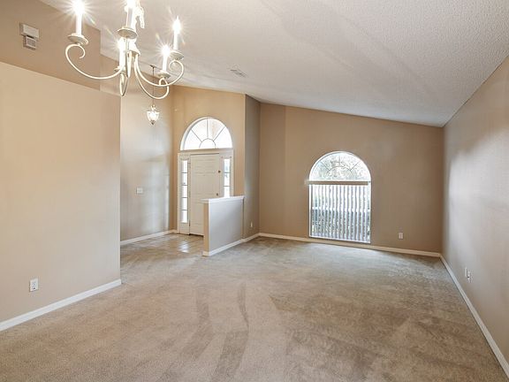 3rd image of 3005 Lorimer Ct
