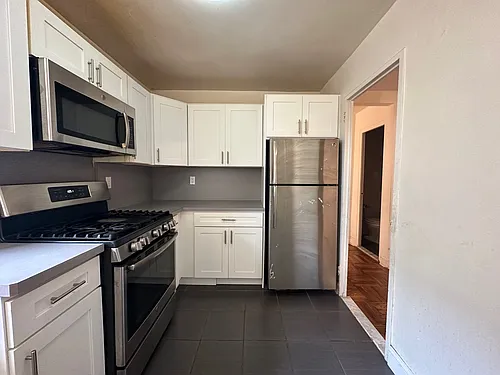 16420 Highland Ave #7D Photo 1