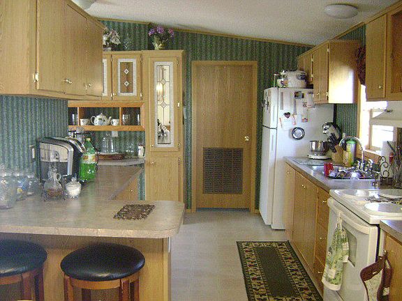 4th image of 108 E Grigg Ave