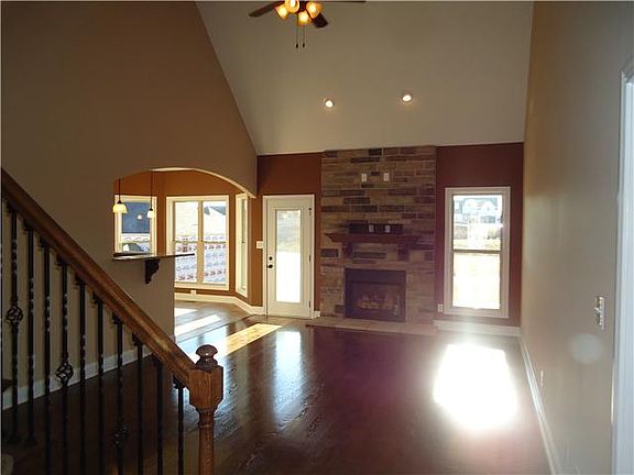 2nd image of 639 Fields Of Northmeade Lot 639