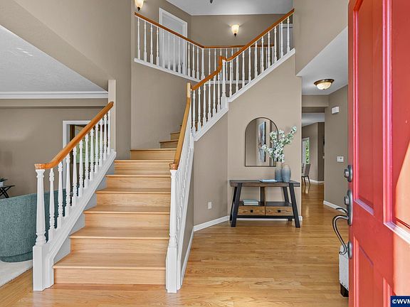 5th image of 4396 NW Honeysuckle Dr