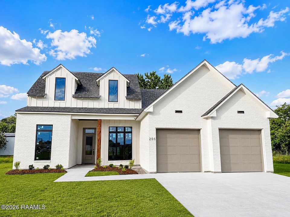 1st image of 205 Cliffside Dr