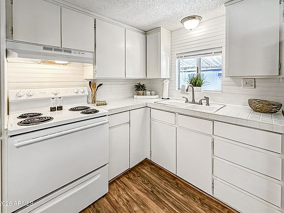 5th image of 601 N Hayden Road #159