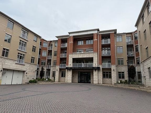2nd image of 7400 River Rd APT 217