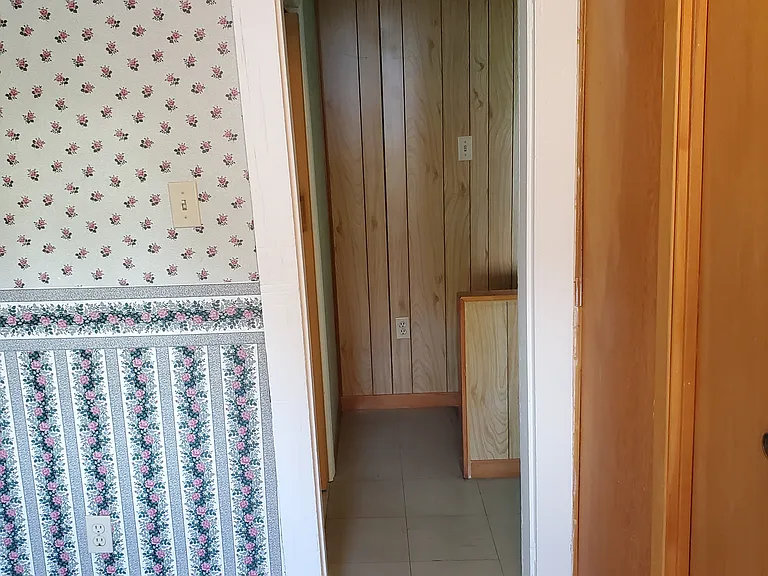 2112 Cowan St #2 — Photo 19