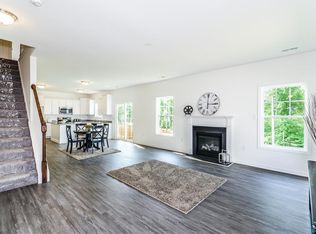 4237 Wells Ridge Ct, Chester, VA 23831