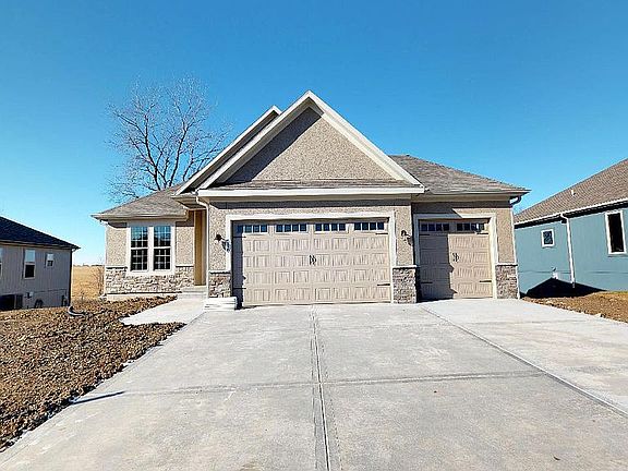2nd image of 1604 NE Andeon St