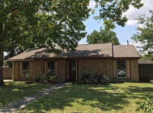 10903 Sagecrest Ln, Houston, TX 77089