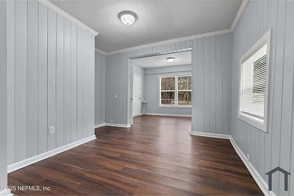 352 Golfair Blvd — Photo 10