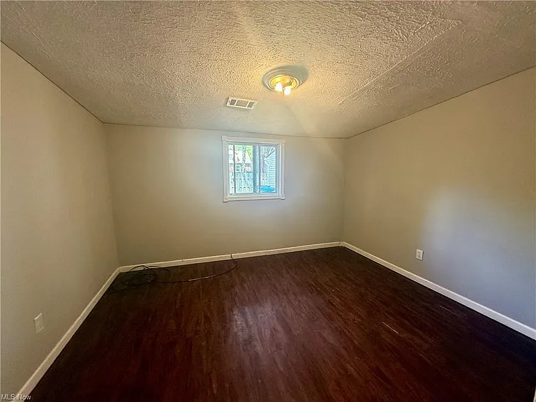 6988 Columbia Rd #S — Photo 14