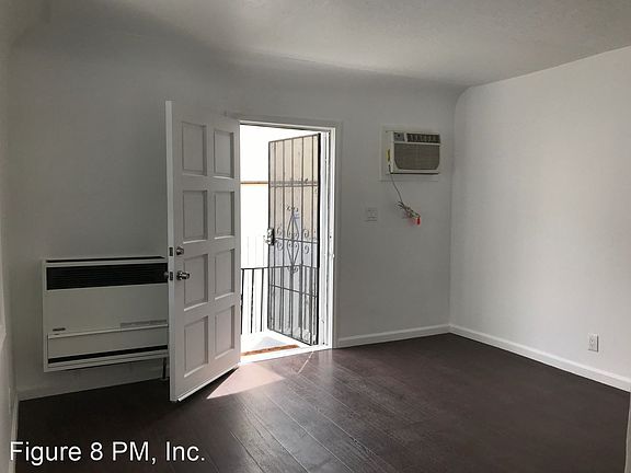 3rd image of 3926.5 W 28th St
