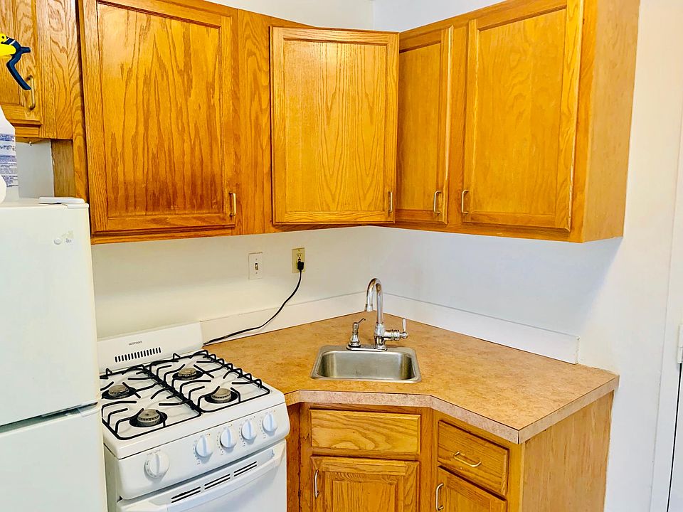 1st image of 3 Van Wart Ave #10