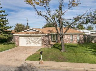 930 Cinderella Dr, Pampa, TX 79065