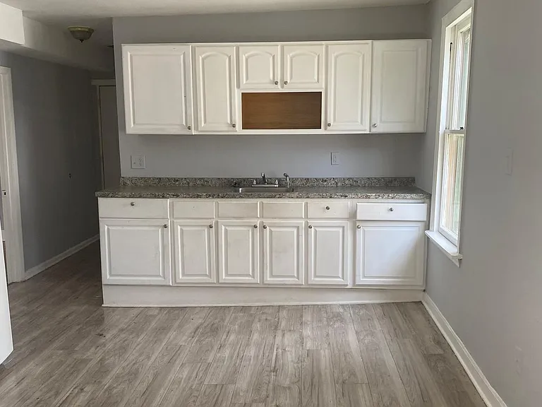 13 Poplar Pl #3 — Photo 1