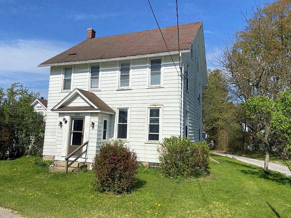 1st image of 4686 Forest Rd