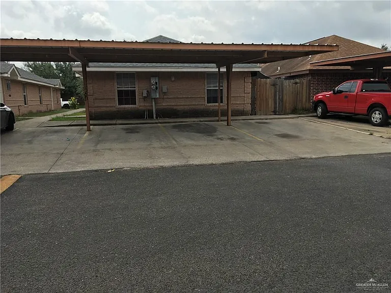 1513 Orlando St — Photo 15