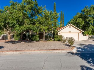 1110 Rainbow Dr, Las Cruces, NM 88005
